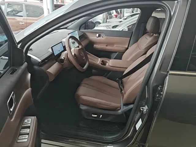 Wuling Starlight S — Фото автомобиля 14