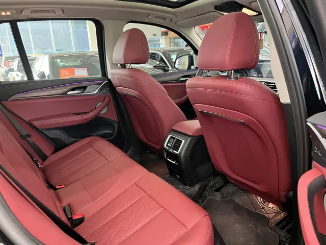 BMW X3 — Фото автомобиля 8