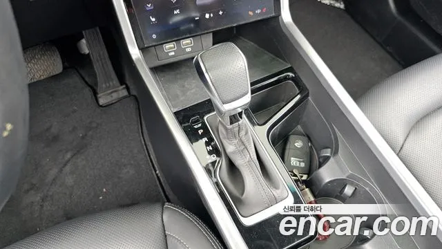 KG_Mobility_Ssangyong Torres Torres Бензин 1.5 2WD — Фото автомобиля 9