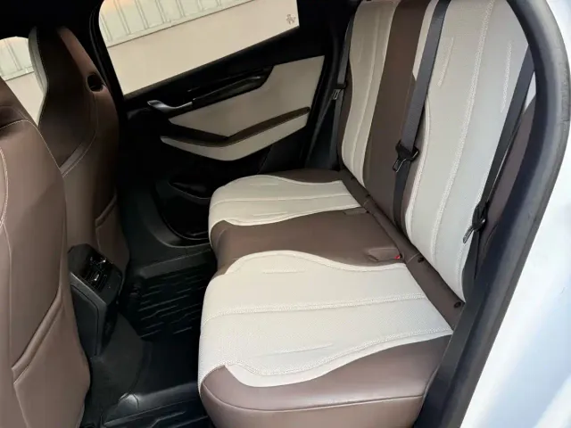 BYD Qin PLUS — Фото автомобиля 7
