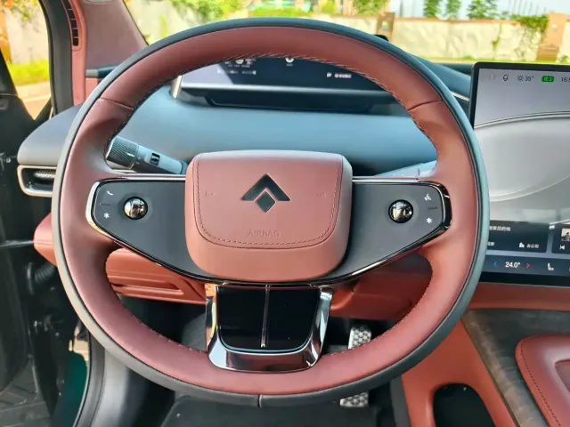 GAC Hyptec HL — Фото автомобиля 16