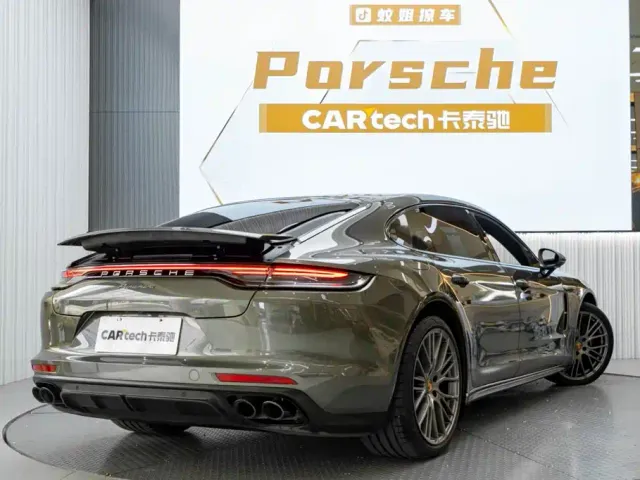 Porsche Panamera — Фото автомобиля 7