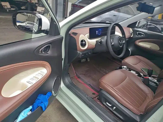 Wuling Bingo — Фото автомобиля 15