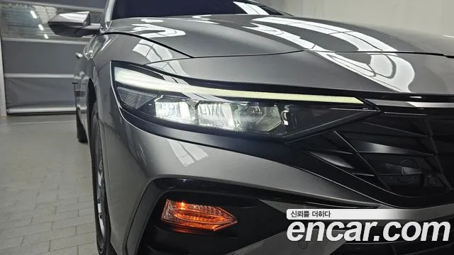 Hyundai Avante CN7 — Фото автомобиля 6