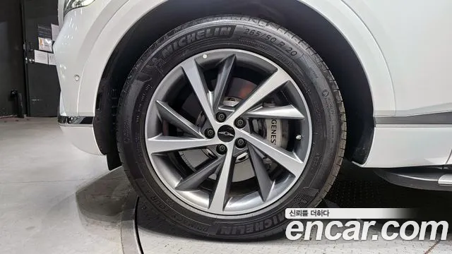 Genesis GV80 2.5T Бензин 2WD — Фото автомобиля 5