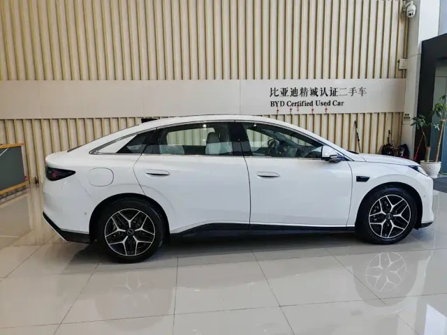 BYD Seal 06 — Фото автомобиля 8