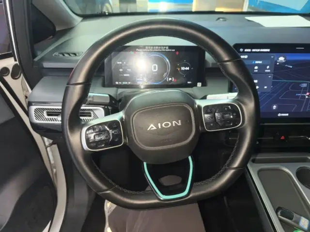 GAC Aion Y — Фото автомобиля 10