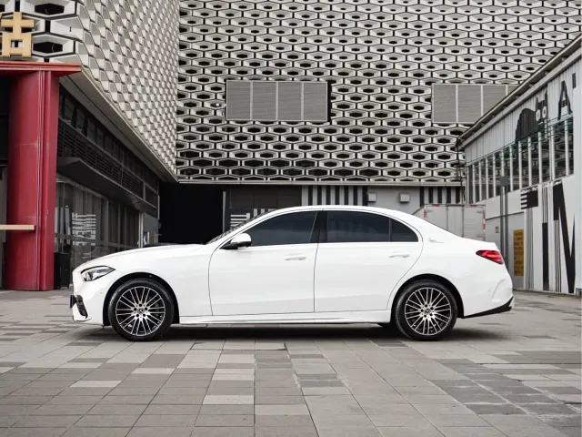 Mercedes-Benz C-Class — Фото автомобиля 5