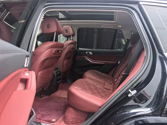 BMW X5 — Фото автомобиля 9