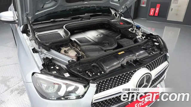 Mercedes-Benz GLE-Class — Фото автомобиля 6