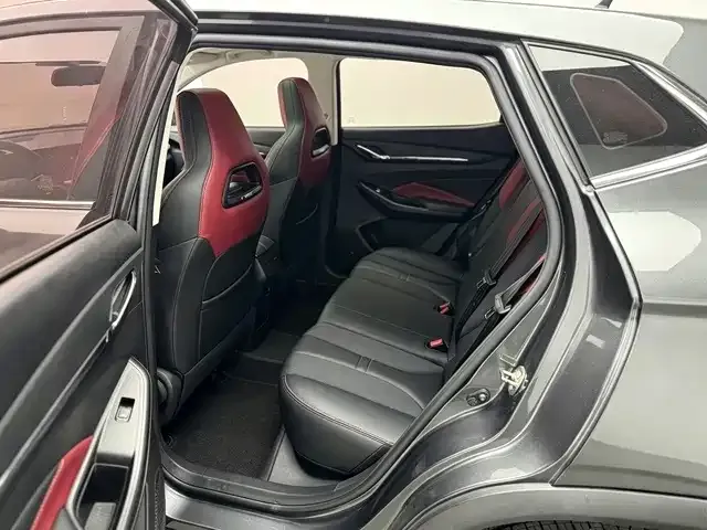 Changan Oushang X5 — Фото автомобиля 9
