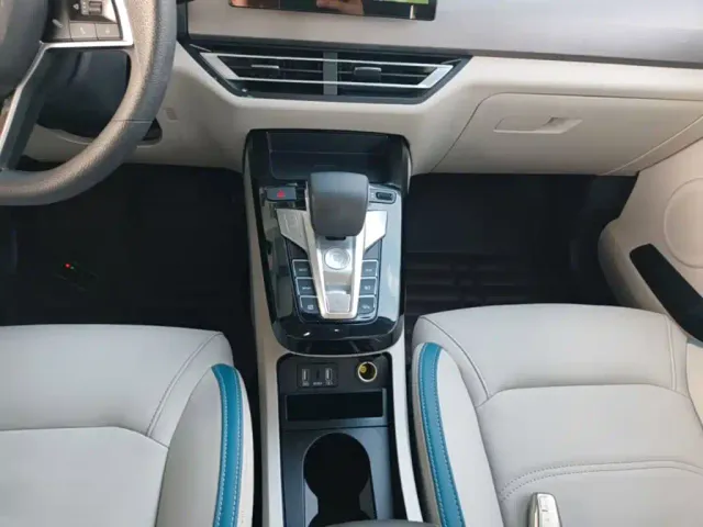 BYD Yuan Pro — Фото автомобиля 13