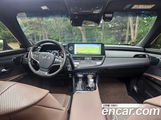 Lexus ES 7th Gen — Фото автомобиля 5