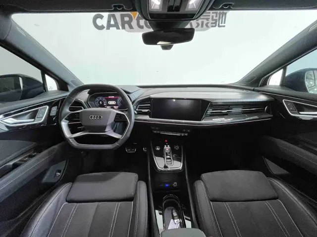 Audi Q4 e-tron — Фото автомобиля 21