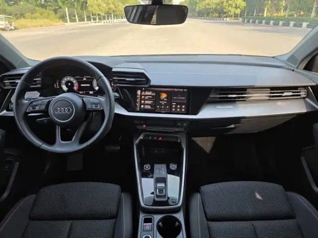 Audi A3 — Фото автомобиля 5