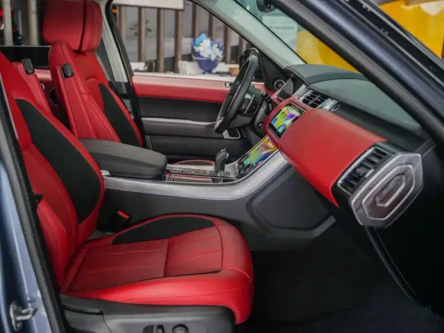 Land Rover Range Rover Sport — Фото автомобиля 18