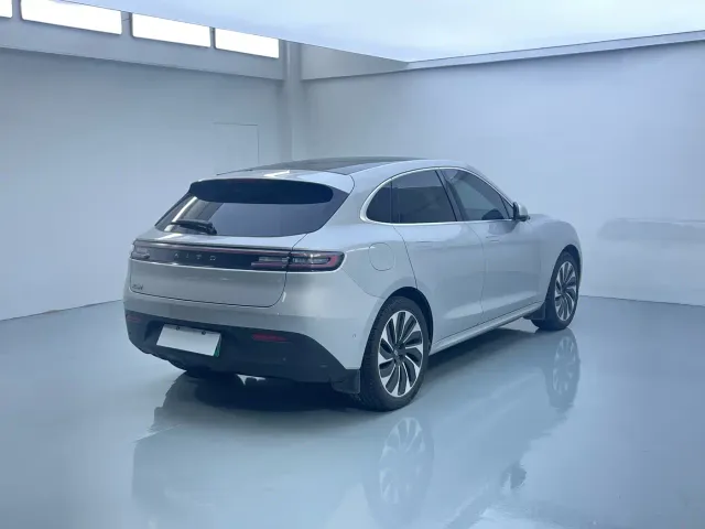 Aito M5 — Фото автомобиля 15