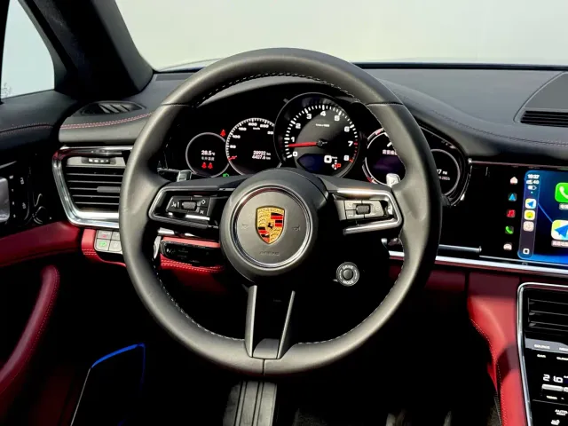 Porsche Panamera — Фото автомобиля 17