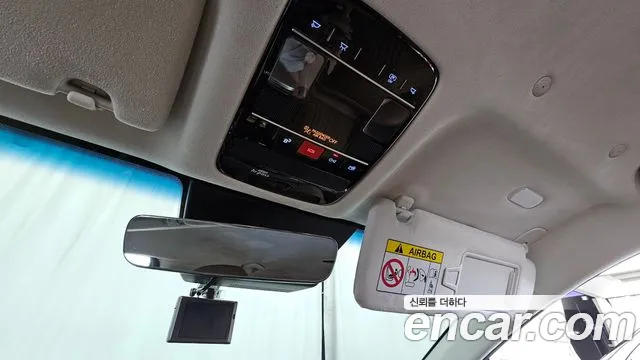 Hyundai Grandeur GN7 — Фото автомобиля 24