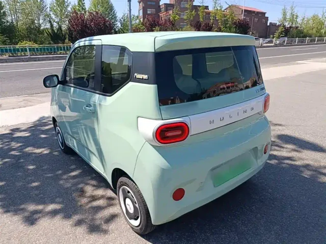Wuling Hongguang Mini EV — Фото автомобиля 4