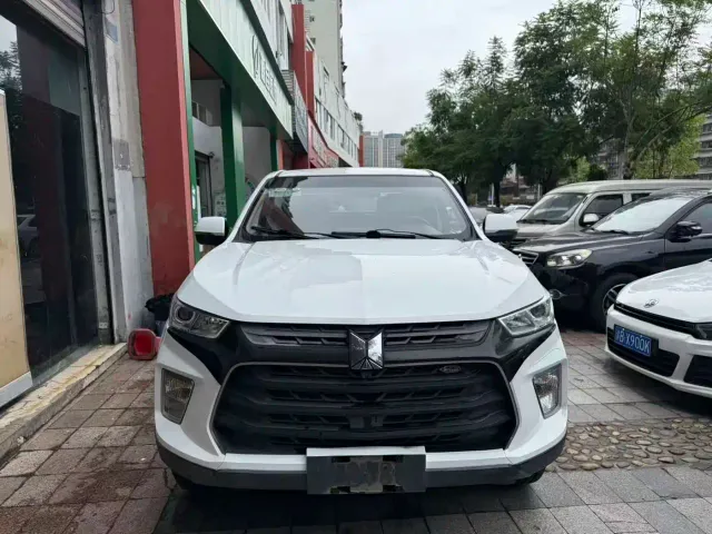 Isuzu TAGA Daka H — Фото автомобиля 3