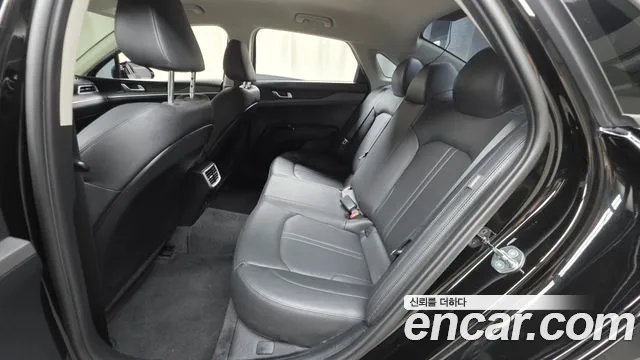 Kia K5 K5 3 поколение 2.0 LPI(Для проката) — Фото автомобиля 12