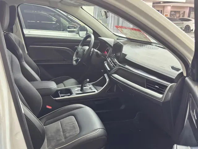 Haval H6 — Фото автомобиля 11