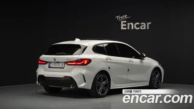 Фотография автомобиля — BMW 1 Series F40