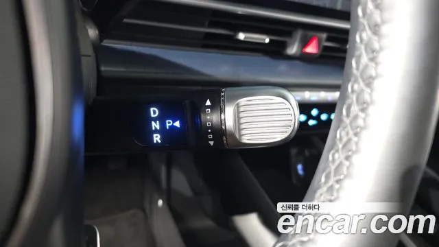 Hyundai Ioniq 6 — Фото автомобиля 12