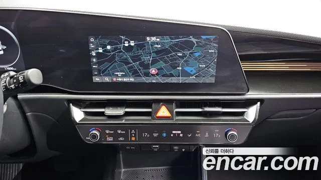 Kia Niro Niro (New) — Фото автомобиля 21