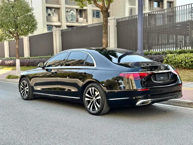 Mercedes-Benz S-Class — Фото автомобиля 13