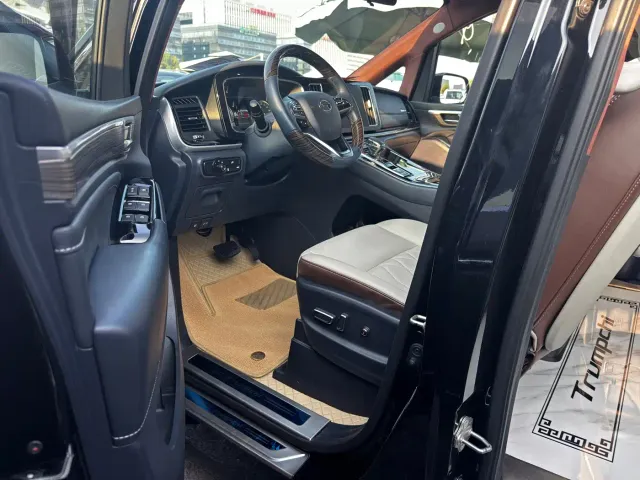 GAC Trumpchi M8 — Фото автомобиля 7