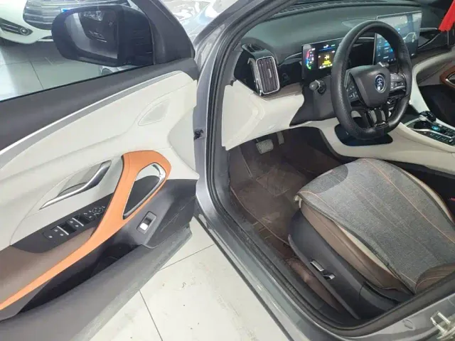 BYD Song Pro — Фото автомобиля 15