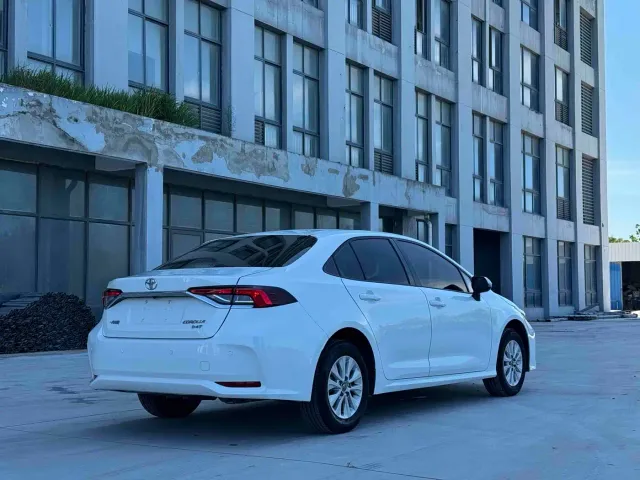 Toyota Corolla — Фото автомобиля 15