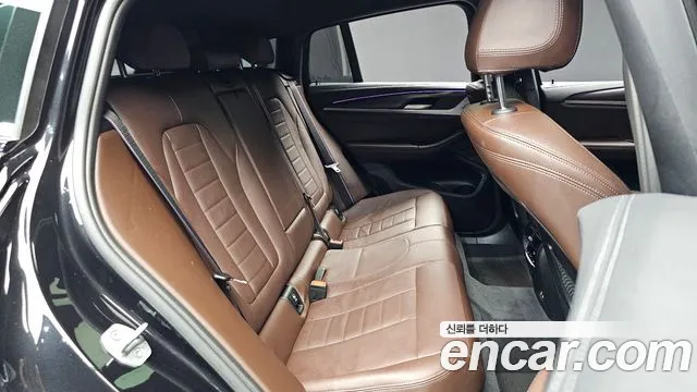 BMW X4 xDrive20i M Sport Pro — Фото автомобиля 12
