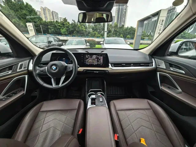 BMW X1 — Фото автомобиля 19