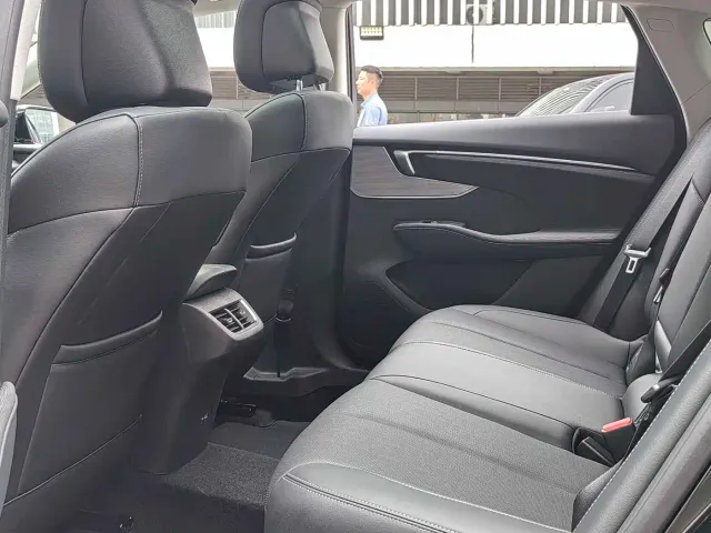Buick LaCrosse — Фото автомобиля 13