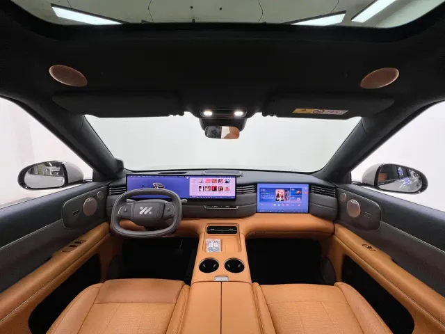 IM Motors LS8 — Фото автомобиля 20