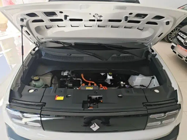Baojun Yep Plus — Фото автомобиля 19