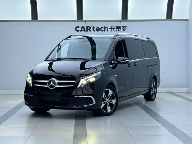 Фотография автомобиля — Mercedes-Benz V-Class