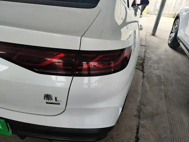 BYD Qin L — Фото автомобиля 7
