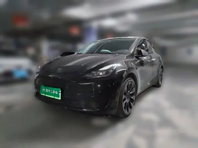 Фотография автомобиля — Tesla Model Y