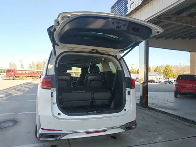 GAC Trumpchi M8 — Фото автомобиля 18