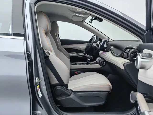 BYD Yuan PLUS — Фото автомобиля 23