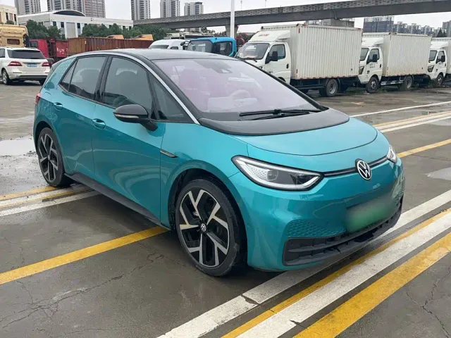 Volkswagen ID.3 — Фото автомобиля 8