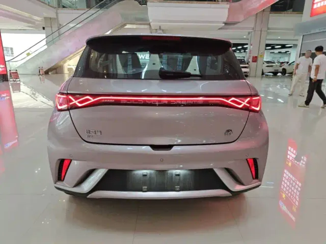 BYD Dolphin — Фото автомобиля 5