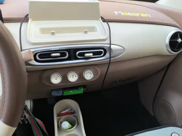 Wuling Hongguang Mini EV — Фото автомобиля 9