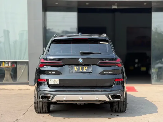 BMW X5 — Фото автомобиля 4