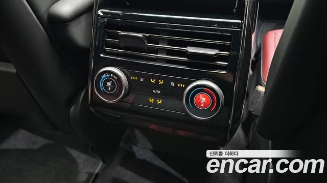 Land Rover Range Rover Sport — Фото автомобиля 18