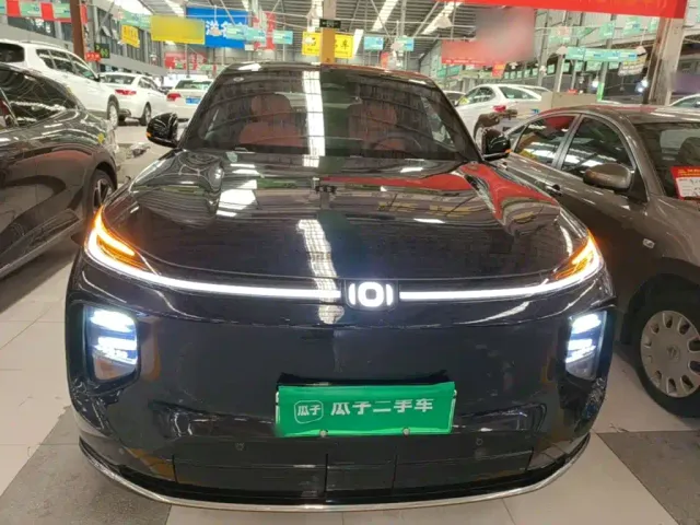 Changan Qiyuan Q07 — Фото автомобиля 2